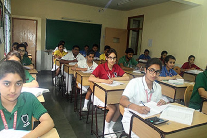 Sacred Heart Senior Secondary School-Classroom