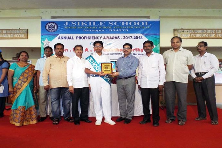 J Sikile Foundation School-Award Receiving