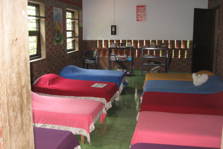 Pallikoodam-Hostel