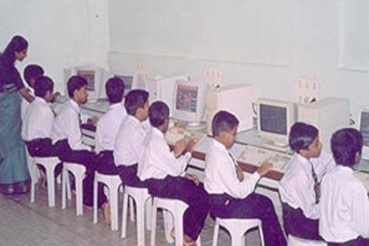 Infant Jesus Anglo - Indian Higher Secondary School-Computer Lab