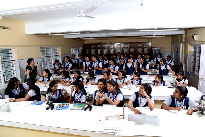 Holy Angels I S C School-Biology Lab