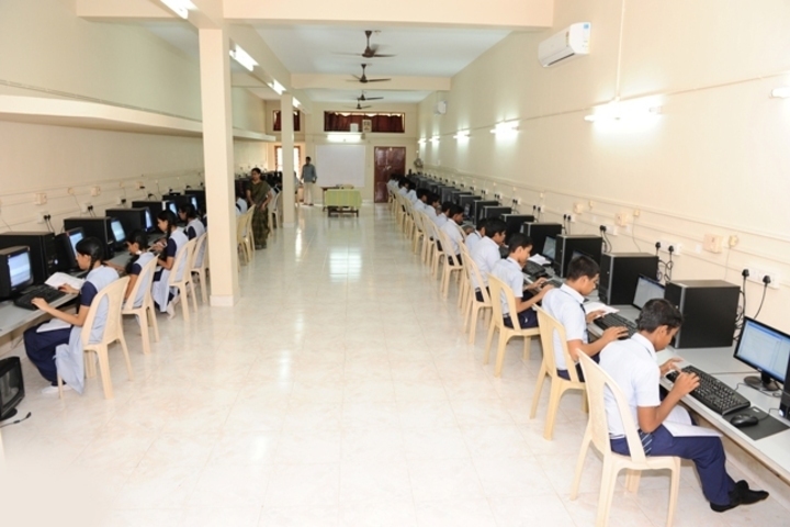 Sreepuram English Medium High School And Junior College-Computer Lab