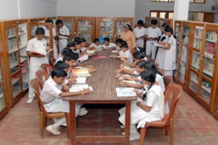 Sreepuram English Medium High School And Junior College-Library