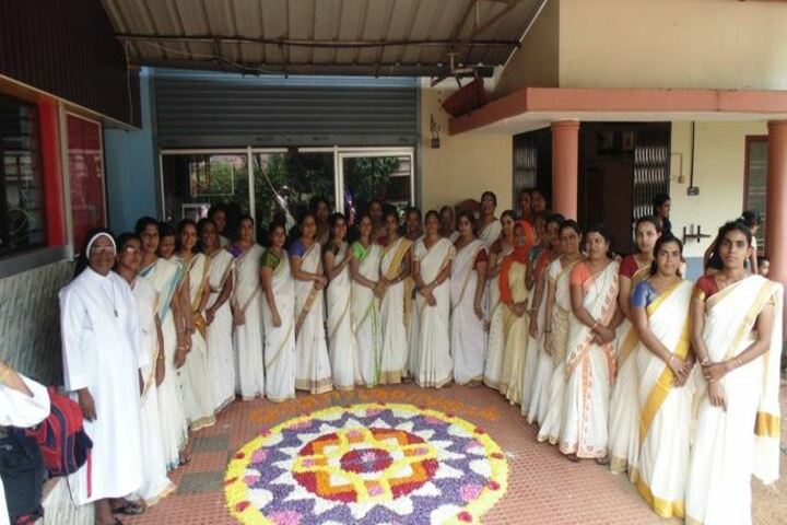 St Peters English Medium High School-Onam Celebrations