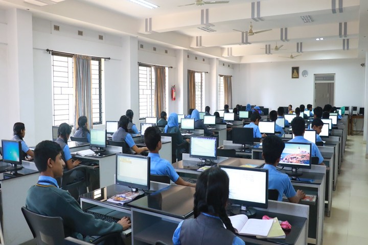 St Patrick S School-Computer Lab