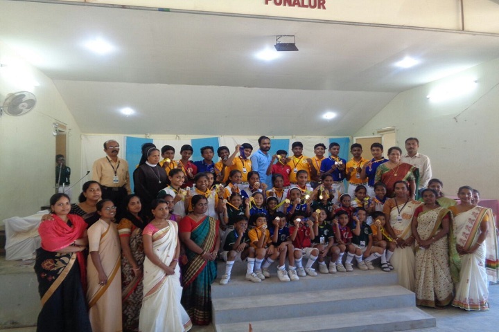 Mary Giri Vidya Mandir-Medal Distribution