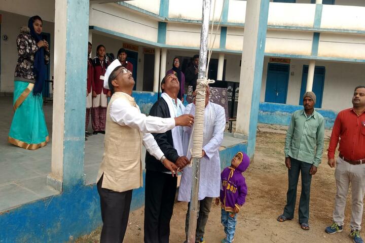 DAV Mukhyamantri Public School-Flag Hosting