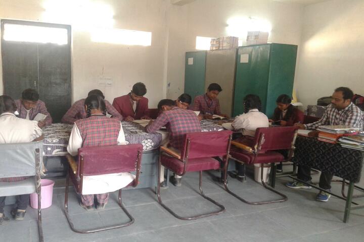 DAV Mukhyamantri Public School-Library