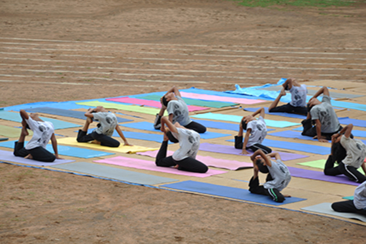 The Valley School-Yoga