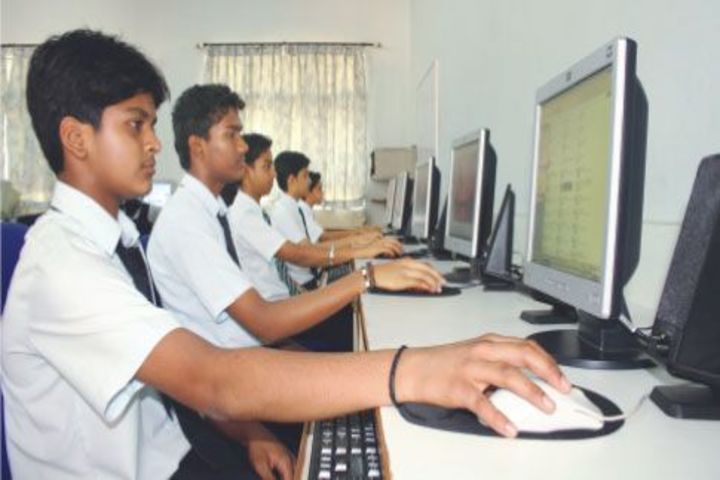 Sharada Residential School-Computer Lab