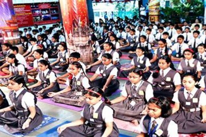 Dav Mukhyamantri Public School-Yoga