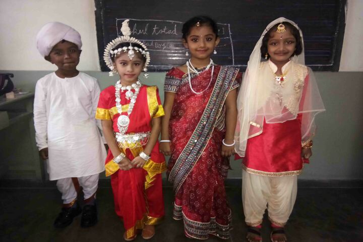 Auden Institute Of Education-Fancy Dress