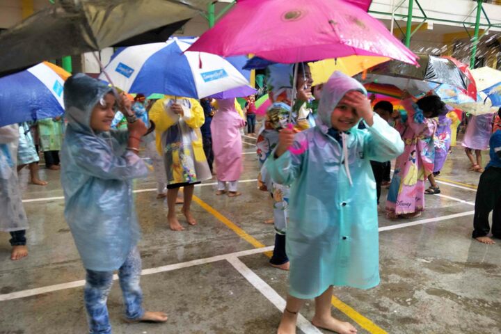 Auden Institute Of Education-Rain Activity