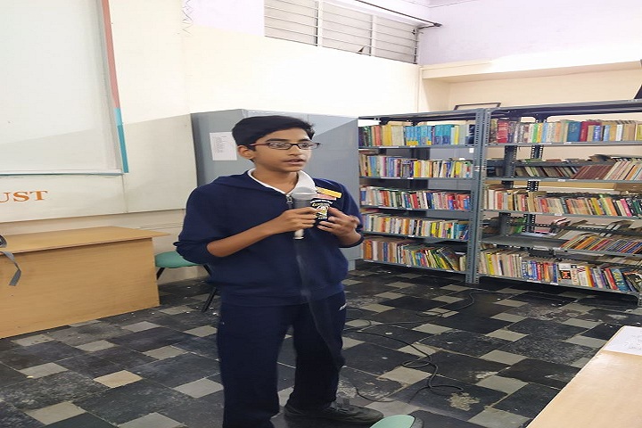 The Sudarshan Vidya Mandir-Library