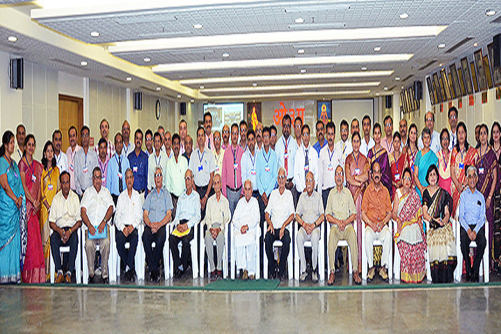 Dav Mukhyamantri Public School-Staff