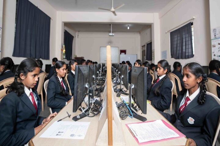 Anantha Vidyaniketana-Computer Lab