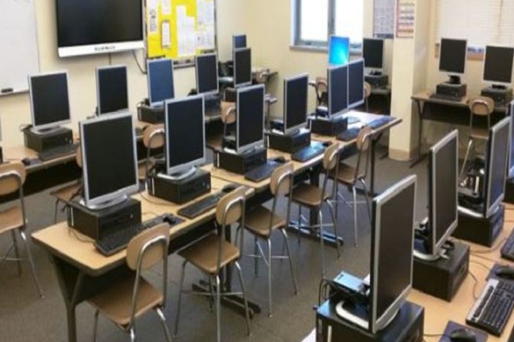 St Johns School-Computer Lab