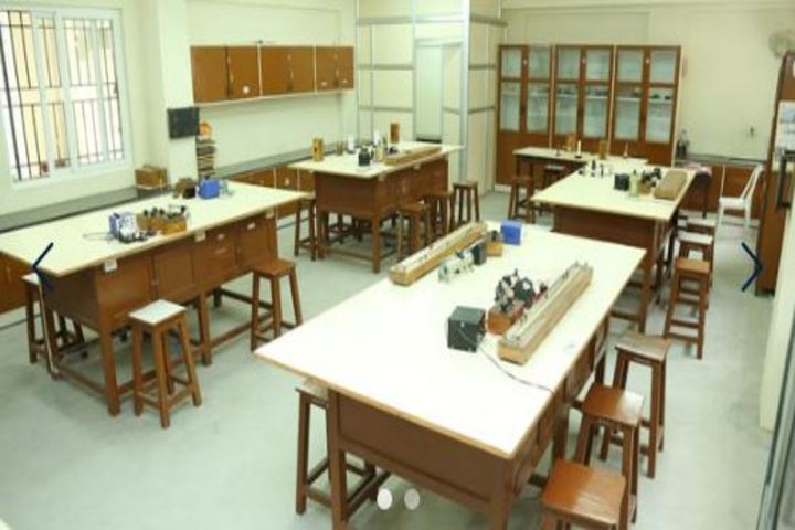 St Johns School-Physics Lab