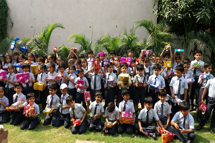 Progressive Heights-Prize Distribution