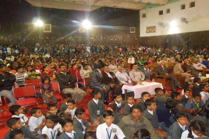 Dav Pub School-Open auditorium