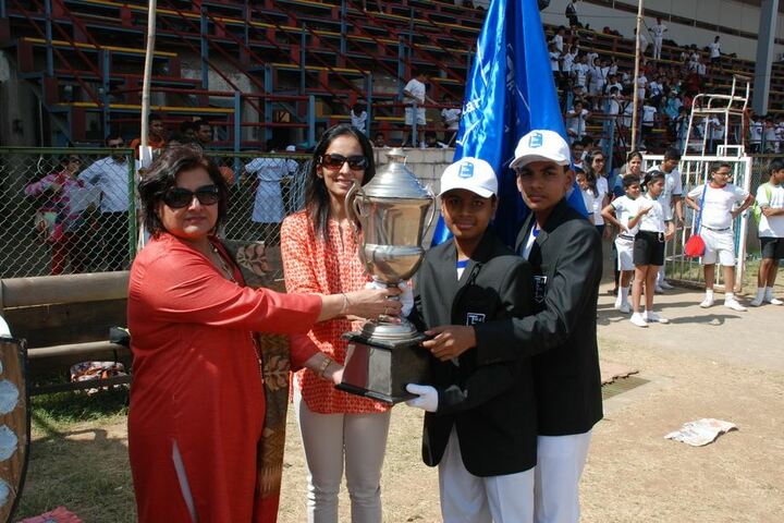 The Scholar High School-Award