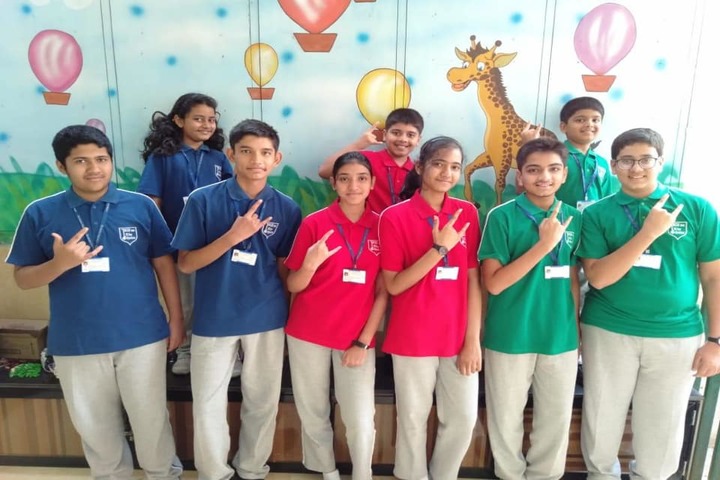 The Scholar High School-Students