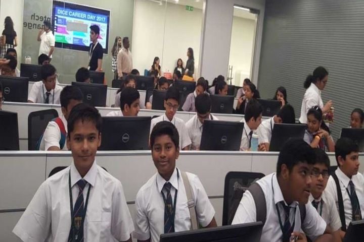 Greenlawns School-Computer Lab