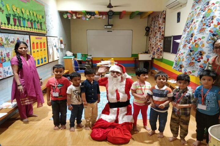 Marble Arch School-Christmas Day