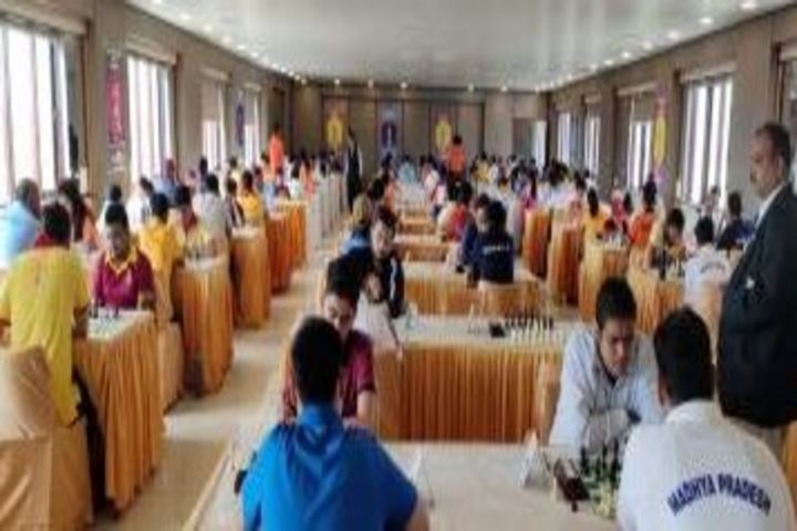Smt Ramdevi Sobhraj Bajaj Arya Vidya Mandir-Chess
