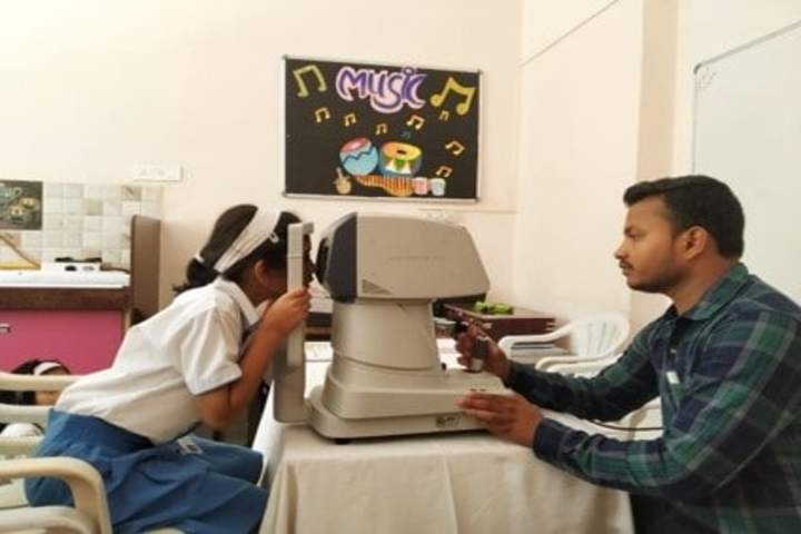 Smt Ramdevi Sobhraj Bajaj Arya Vidya Mandir-Eye Check Up