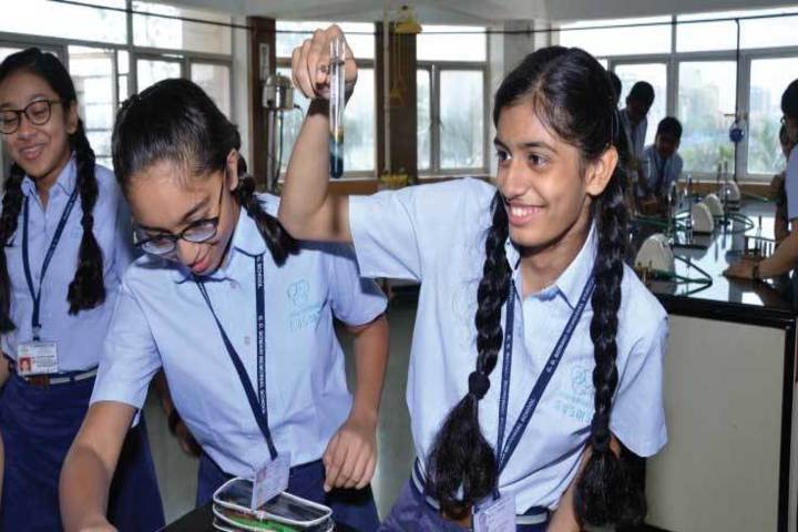 G D Somani Memorial School-Chemistry Lab
