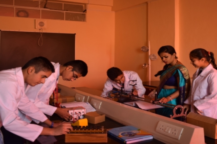 St Mathews Academy-Physics Lab