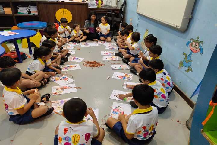 Goregaon Education Societys English Medium School-Art room