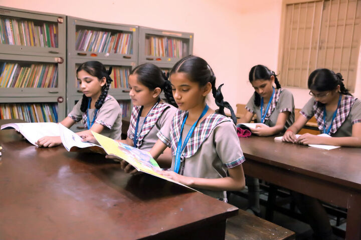 Goregaon Education Societys English Medium School-Library