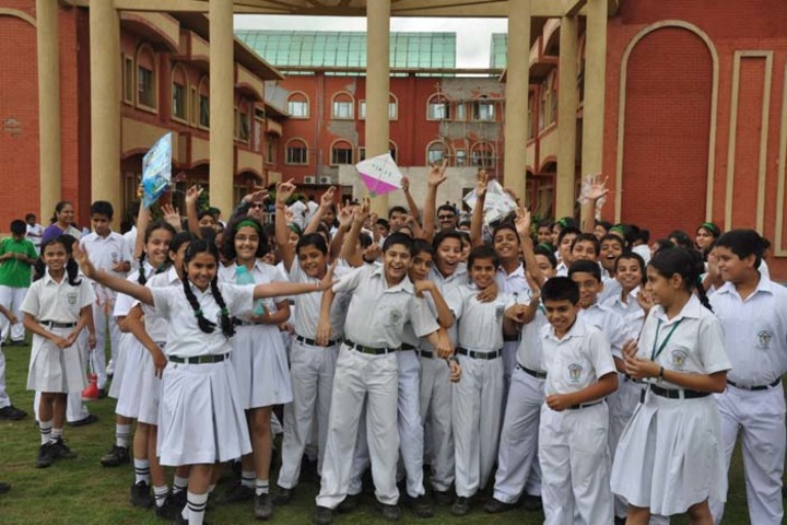 Delhi Public School-Kite Festival