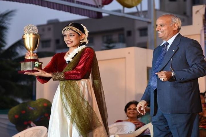 Vidya Pratishthans Magarpatta City Public School-Award