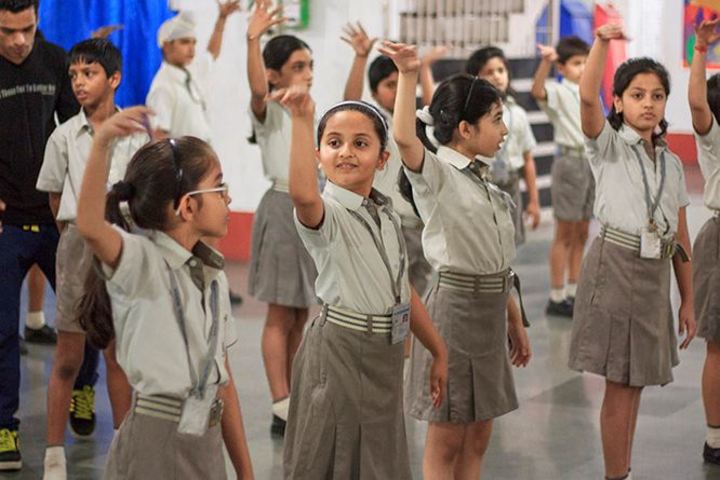 Avalon Heights International School-Dance