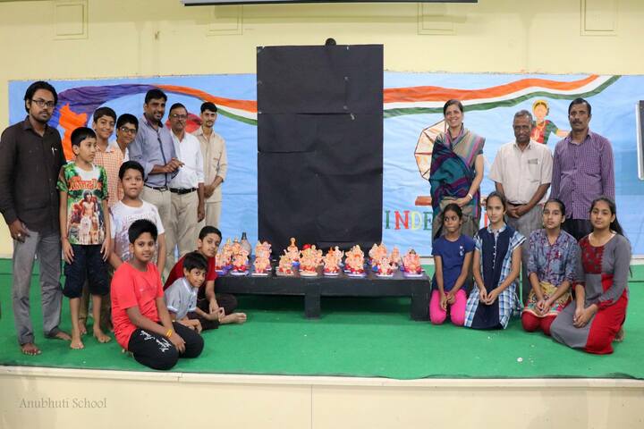 Anubhuti School-Ganesh Making