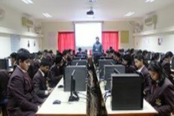 St Thomas English Medium School-Computer Lab