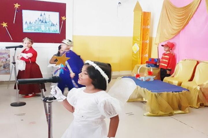 Wisdom World School-Fancy Dress