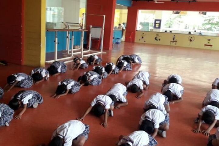 Wisdom World School-Yoga