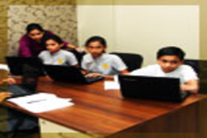 Goldcrest High-Computer Lab