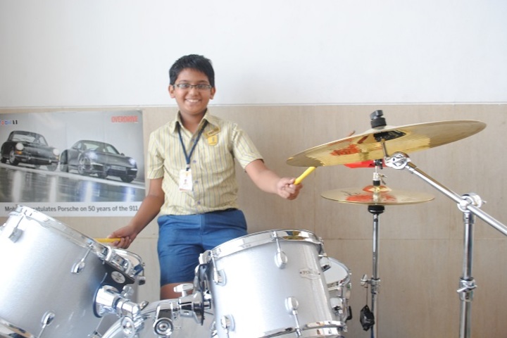 Goldcrest High-Music Room