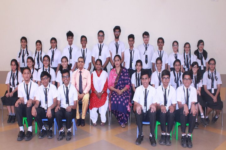 Universal High School-Staff And Students