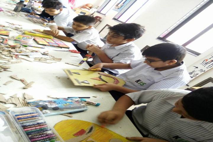 Kohinoor International School-Art And Craft