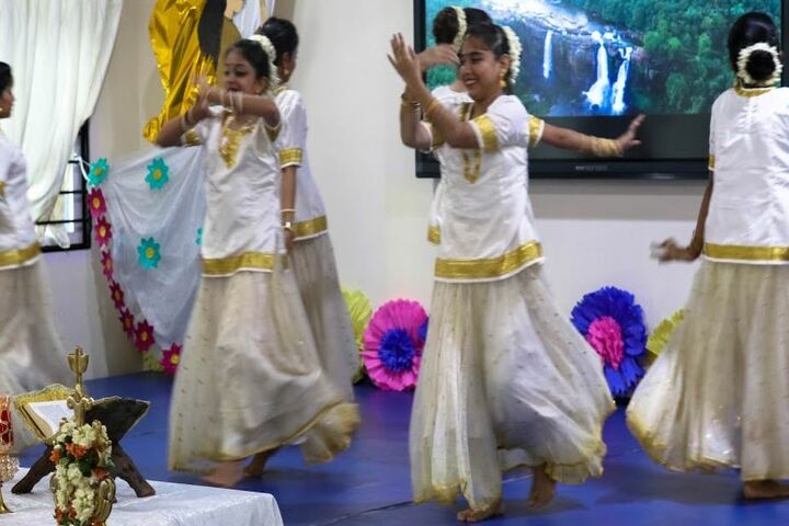 St Marys High School-Dance