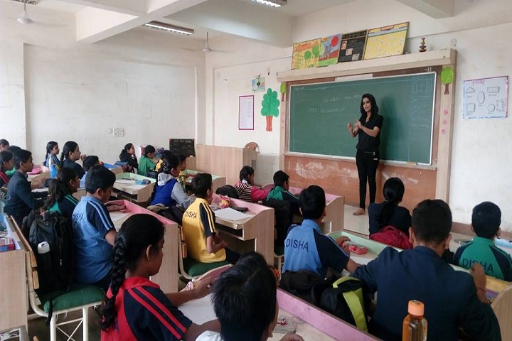 Disha College Of Higher Secondary Studies - class room
