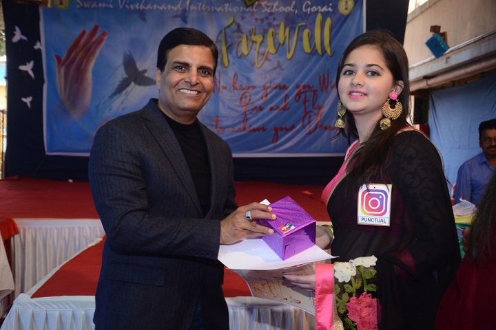 Swami Vivekanand International School-Farewell day
