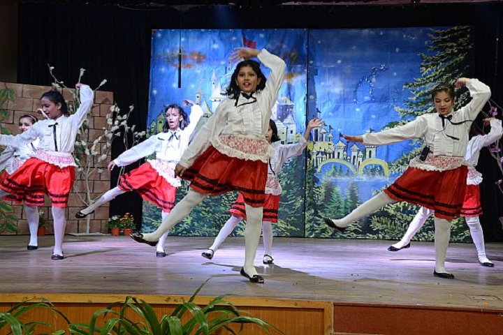 The Frank Anthony Public School-Dances
