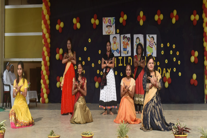 St VincentS Convent School-Dance